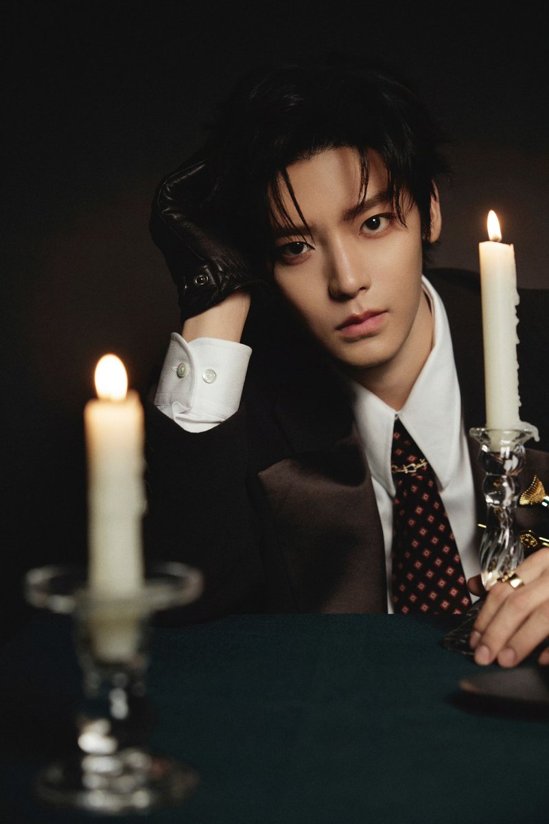 archivesneo's tweet image. 250819 #HouMinghao for 2025 W China Annual Gala

(1/-)
#侯明昊 • #후명호