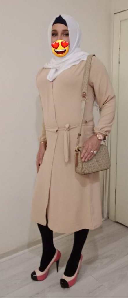 Akşama hangısını gıysem mısafır gelecek ya🤔