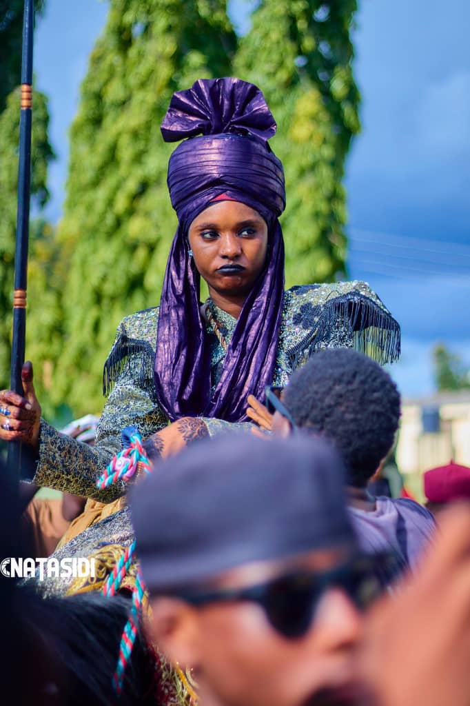 hamdalaofficial's tweet image. QUEEN AMINA OF ABU 2025 VERSION⛔

Every university has girls.. Buh ABU has queen in disguise,, this is not only carnival it was coronation of grace, we're naturally ahead.
#ABUCulturalCarnival2025