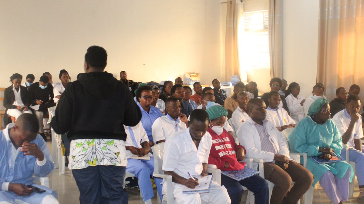 Uyu munsi kuwa 19/08/2025, Abakozi b’Ibitaro bya #MurundaDH bahawe amahugurwa ajyanye no Kwirinda no guhangana n'ibiza bitandukanye (Disaster management), kwirinda no kurwanya inkongi y’umuriro (Fire Safety, Firefighting and Prevention).
<a href="/RutsiroDistrict/">Rutsiro District</a> <a href="/RwandaHealth/">Ministry of Health | Rwanda</a>