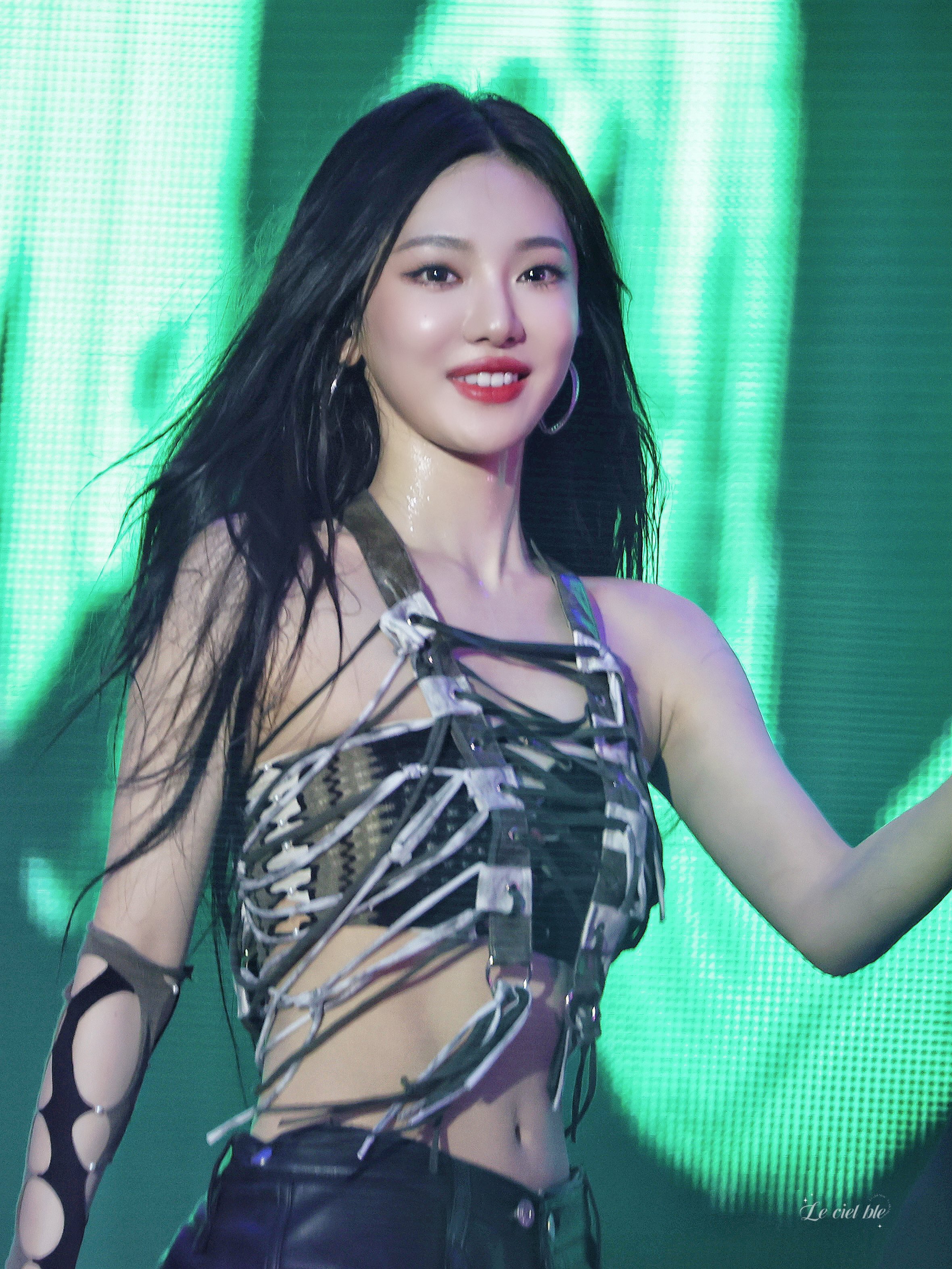 GytPjrSacAMOGDb?format=jpg&name=4096x4096