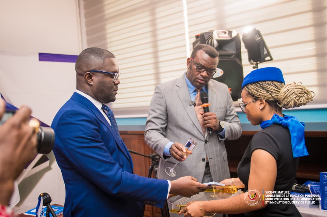 FP_RDC's tweet image. 📘 #FonctionPubliqueRDC | Le savoir au service de la décision publique
🗓️ 18 août 2025, Une date que l’histoire retiendra comme celle du vernissage de la revue scientifique INFLEXION, initiée par l’@EnaRDC_Officiel et portée avec conviction par S.E.M. le Vice-Premier Ministre,…