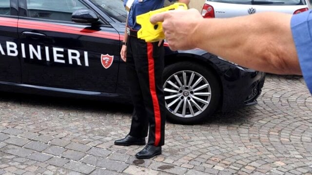 Indagare i due #carabinieri perché hanno usato il #taser non è un "#attodovuto".
È un atto #vergognoso.

#Genova #19agosto