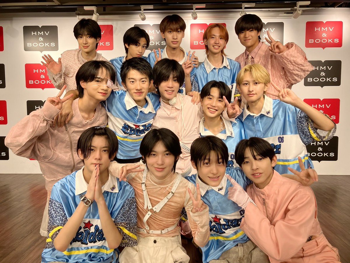 EBiDAN NEXT 公式( & EBiDAN 研究生公式) (@ebi_dan) on Twitter photo /
「渋谷大作戦」in HMV&BOOKS SHIBUYA
オフショット📸
\
#CZ25 <a href="/ebidan_tokyo/">EBiDAN TOKYO</a>
#EBiDANOSAKA <a href="/EBiDAN_OSAKA/">EBiDAN_OSAKA</a>
#BATTLEBOYS #バトボ7th #バトボ
#BATTLEBOYSSAKURA #桜組
#EBiDANNEXT #EBiDAN #エビネク /
「渋谷大作戦」in HMV&BOOKS SHIBUYA
オフショット📸
\
#CZ25 <a href="/ebidan_tokyo/">EBiDAN TOKYO</a>
#EBiDANOSAKA <a href="/EBiDAN_OSAKA/">EBiDAN_OSAKA</a>
#BATTLEBOYS #バトボ7th #バトボ
#BATTLEBOYSSAKURA #桜組
#EBiDANNEXT #EBiDAN #エビネク