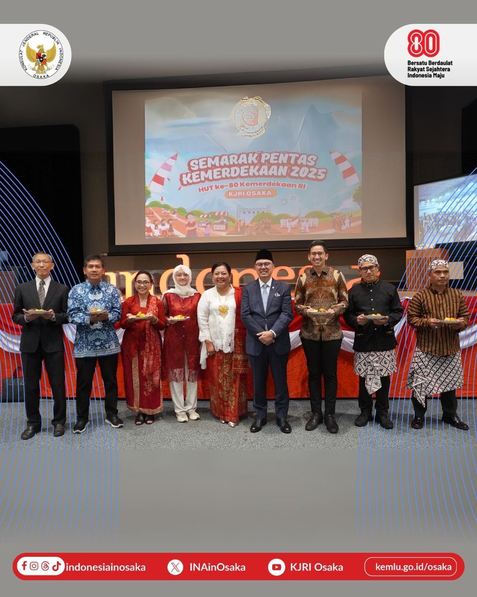INAinOsaka's tweet image. Minasan, Upacara Peringatan HUT ke-80 Kemerdekaan Republik Indonesia berjalan khidmat di Osaka (17/8) 🇮🇩

Dirgahayu ke-80 Republik Indonesia
Bersatu, Berdaulat, Rakyat Sejahtera, Indonesia Maju 🇮🇩 

#IniDiplomasi #HUTRI80 #HUTKemerdekaanRI #hutri80osaka