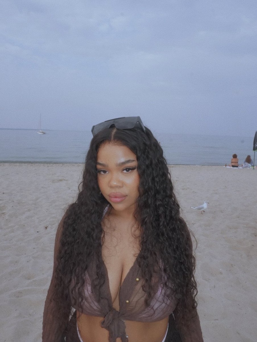 ZoeWeesOfficial's tweet image. I feel so honored that you’re all showing me so much love. I truly feel appreciated. You are diamonds thank you for listening to my new Song LEARN TO LOVE

I LOVE YOU 💓 #learntolove #newmusic #zoewees #deanlewis #healing #beach