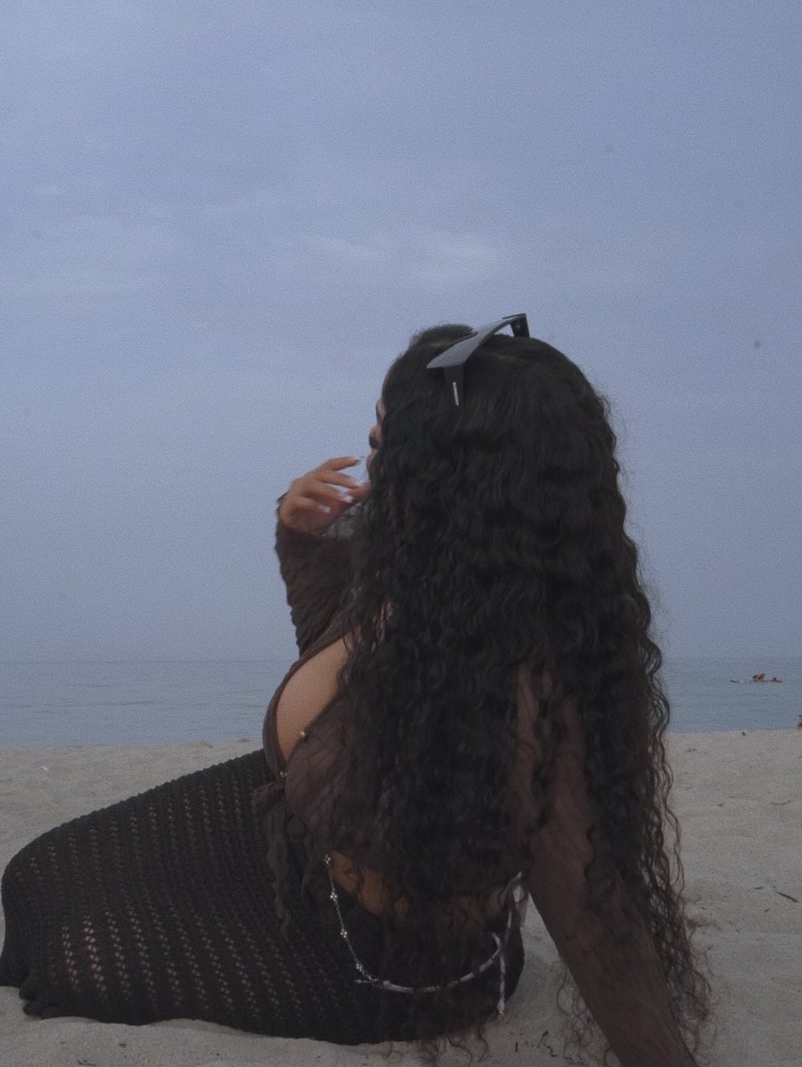 ZoeWeesOfficial's tweet image. I feel so honored that you’re all showing me so much love. I truly feel appreciated. You are diamonds thank you for listening to my new Song LEARN TO LOVE

I LOVE YOU 💓 #learntolove #newmusic #zoewees #deanlewis #healing #beach