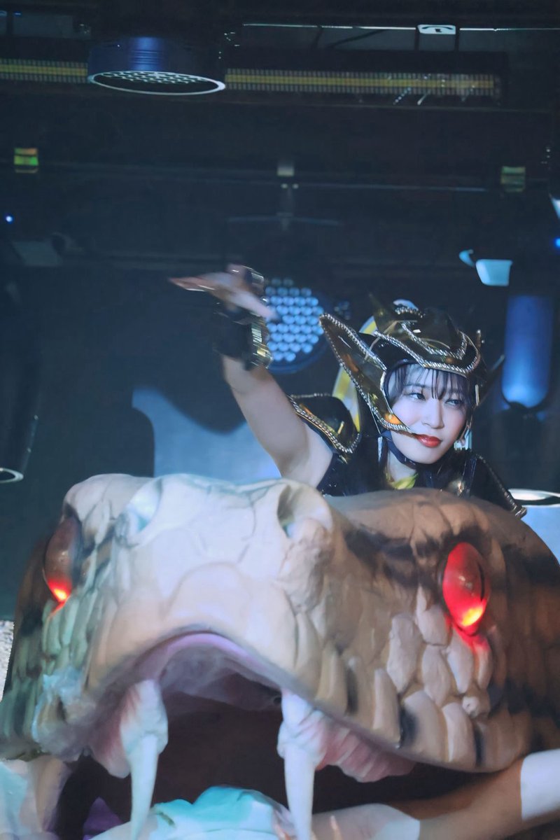 本日もちゅらさん6出演です🌺
１部マティーニ🍸、２部TOXIC👑
頂いてます✨
なのさんゲスト出演最終日😭
#ちゅらさん6 #沖縄行くならちゅらさん行っとけ