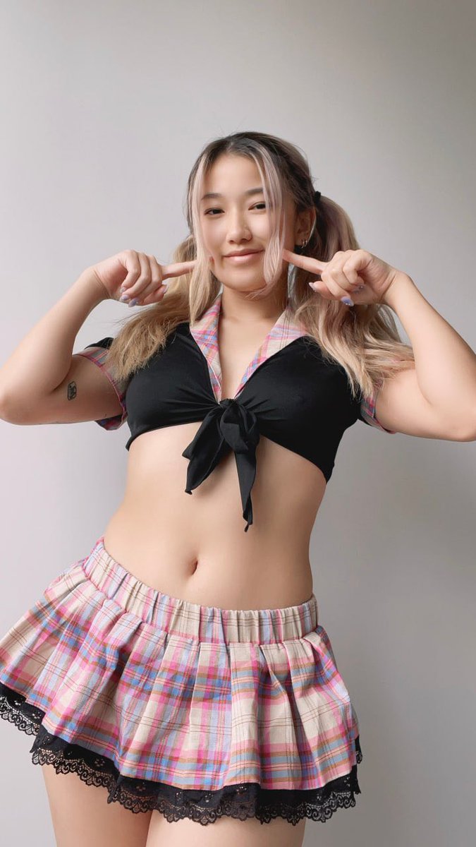 ☀️FRONT OR BACK?☀️
‼️FREE FOR 20 ONLY BELOW‼️