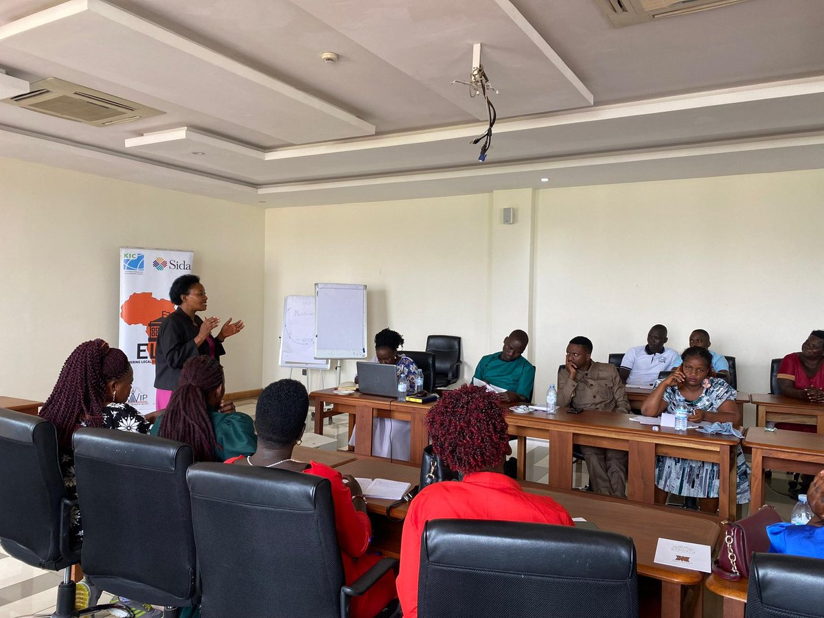 WDN-Uganda (@wdnuganda) on Twitter photo On day 3 of the WDN-U & KIC training for councilors prep for re-election & election respectively, we are discussing ethics& integrity for leaders. <a href="/WinnieKiiza/">Winnie Kiiza</a> is facilitating the conversation. The participants are from five of the major parties rep in <a href="/Parliament_Ug/">Parliament of Uganda</a> <a href="/wdn_africa/">WDN-AFRICA</a> On day 3 of the WDN-U & KIC training for councilors prep for re-election & election respectively, we are discussing ethics& integrity for leaders. <a href="/WinnieKiiza/">Winnie Kiiza</a> is facilitating the conversation. The participants are from five of the major parties rep in <a href="/Parliament_Ug/">Parliament of Uganda</a> <a href="/wdn_africa/">WDN-AFRICA</a>