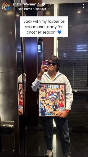 thebenner17's tweet photo. only Delhi Capitals matter to us 💙❤️ https://t.co/327V5hJvP9
