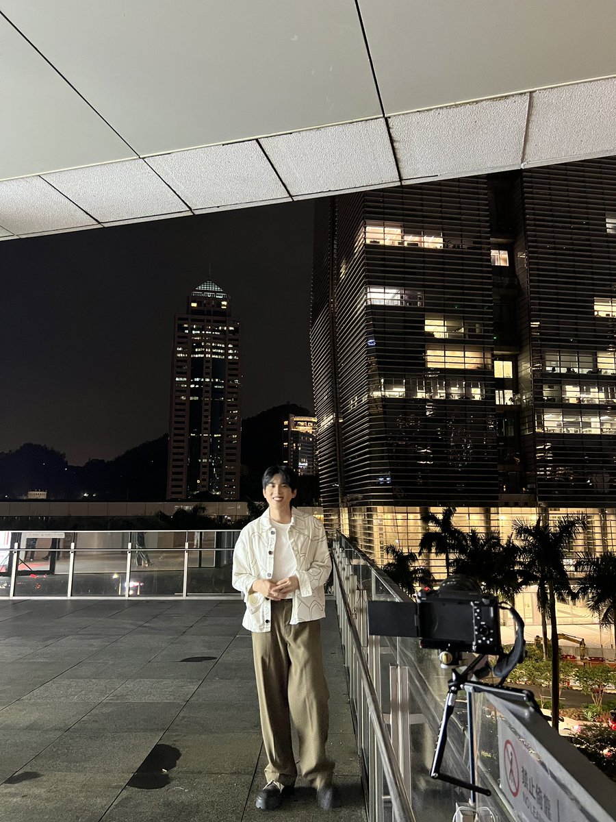 isaac_official_'s tweet photo. 𑣲

8월 19일 화요일, 중국 심천(선전)에서 함께한 
K-DRAMA OST 특별 프로그램! 

중국에서 무대에 설 수 있어서
특별하고 즐거운 시간이었습니다🍀

谢谢大家!❤️

#홍이삭 #IsaacHong 
#KContentExpo #KDramaOST https://t.co/4h8Y1oA8ly