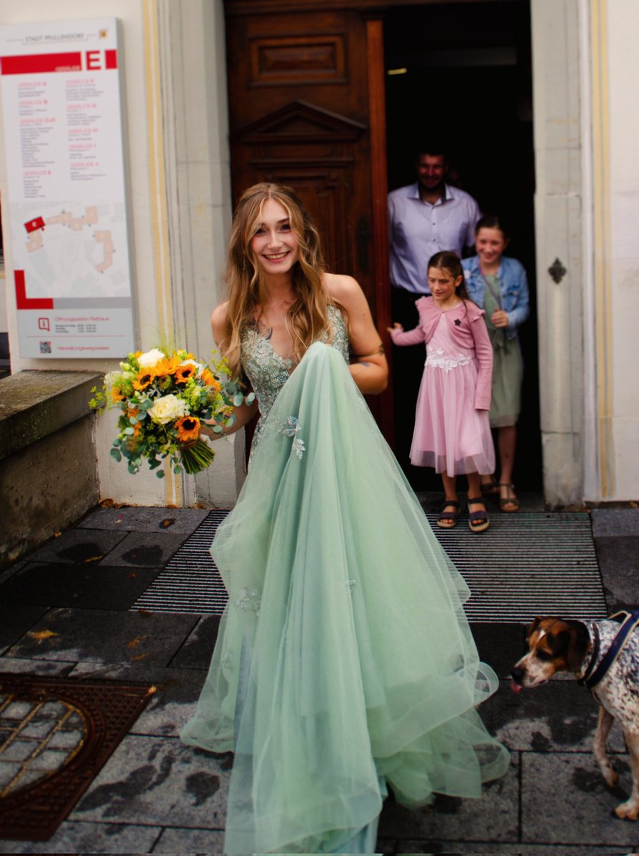 Ich liebe liebe liebe liebe den vibe, das Kleid, mein Mann ahh