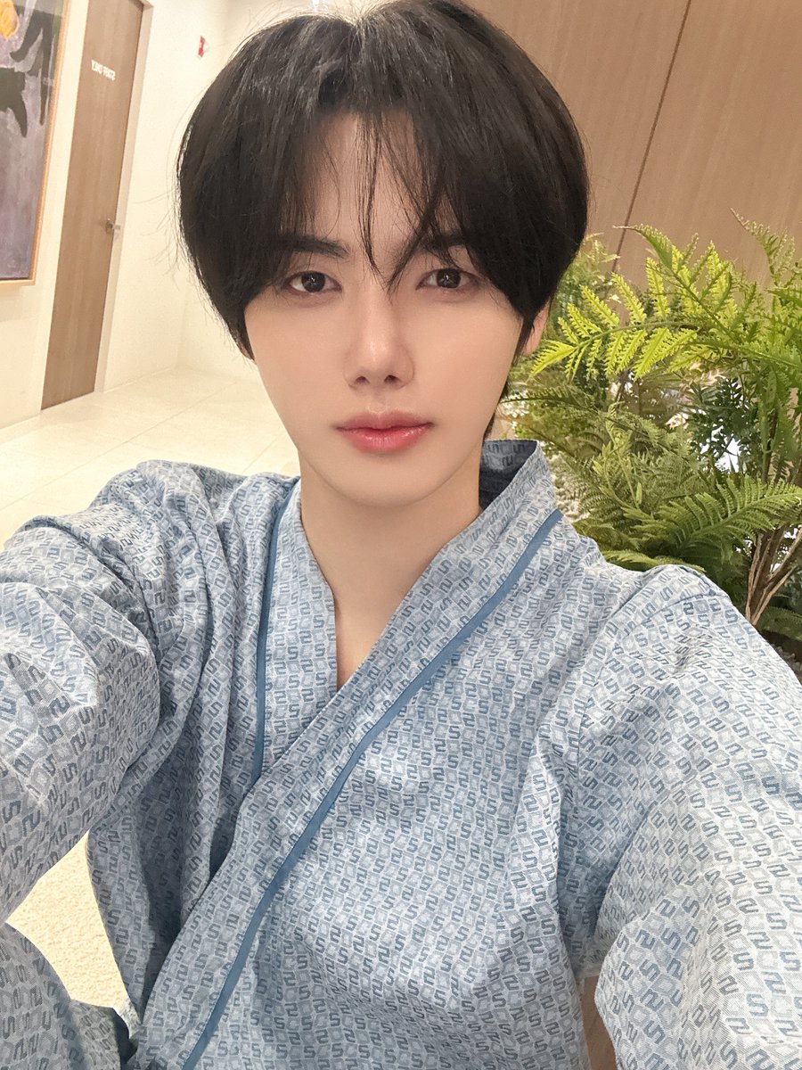 [#C_LOUD]
CRAVITY PARK (크래비티 파크) EP.103-104
⠀
🎬 [건강검진 특집] 보러가기
▶ youtu.be/N7QI2crq724
▶ youtu.be/0w6yphB-k00
⠀
#CRAVITY #크래비티
#우빈 #원진 #민희
#CRAVITY_PARK #크래비티파크