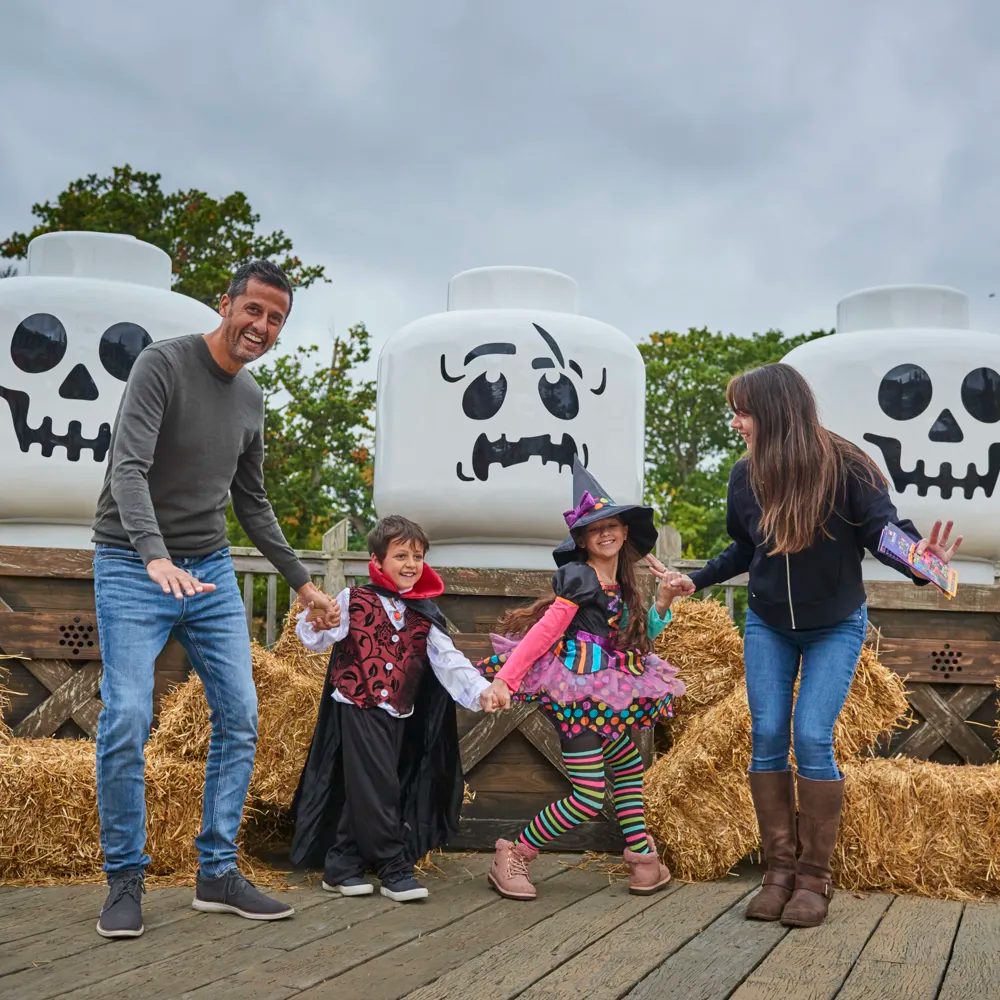 🎃 BRICK OR TREAT RETURNS! 🎃

Passholders, it’s time to book the ultimate Halloween adventure! 👻🧱

This October, the LEGOLAND® Windsor Resort transforms into a pumpkin-filled wonderland packed with spook-tacular shows, creepy characters, and fang-tastic LEGO® fun. 🕷️✨

👉