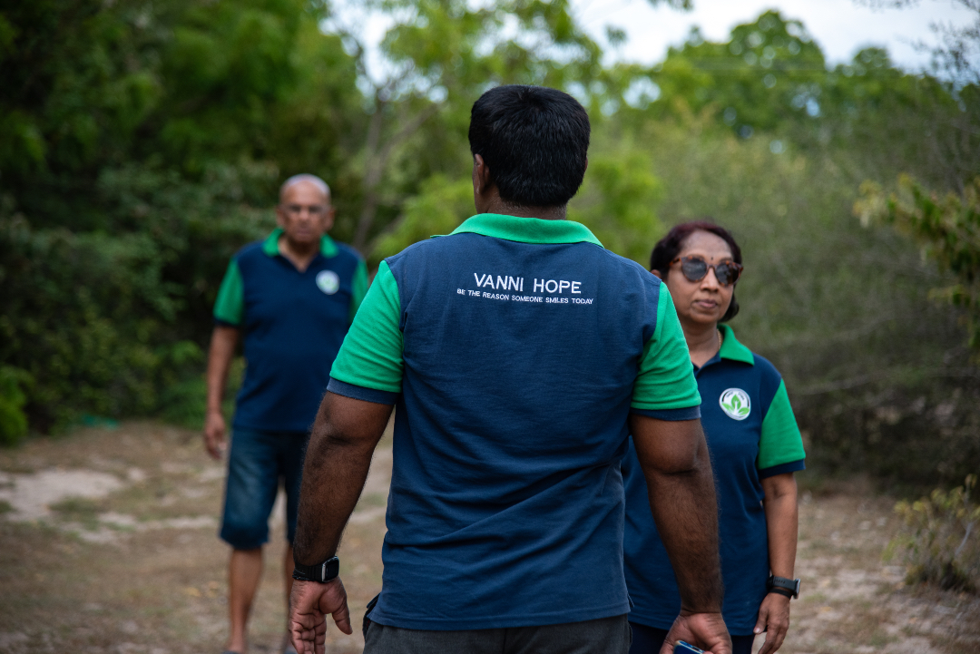 VanniHope_'s tweet photo. Today on #WorldHumanitarianDay, we honour compassion, courage &amp; solidarity. In Sri Lanka, every act of kindness, from education support to emergency relief, helps build resilience &amp; hope.

Together, we can create a future of dignity &amp; opportunity for all. 💚

#VanniHope https://t.co/gTpOLanGqa