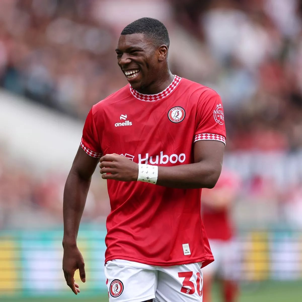 TheFLZone's tweet image. ✍️ Bristol City striker Sinclair Armstrong is reportedly available to leave before the window closes.

Only 22-years-old, a real handful and would be a decent option for a lot of Championship clubs.