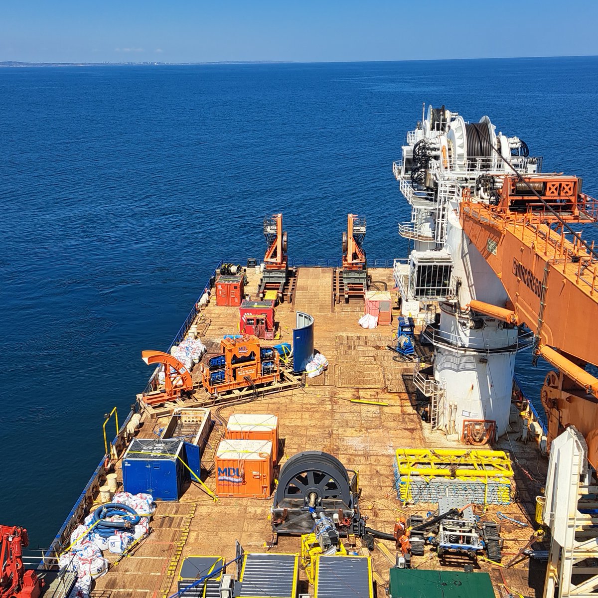 Maritime Developments (@maritimedev) on Twitter photo Our 2-track tensioners do the "heavy lifting" of precise cable handling but it's our Reel Drive Systems that complete an optimal integrated solution. For smaller diameter reels our Generation 1 comes in handy - more on it here: loom.ly/zbVAFGQ
#TrusttheExperts Our 2-track tensioners do the "heavy lifting" of precise cable handling but it's our Reel Drive Systems that complete an optimal integrated solution. For smaller diameter reels our Generation 1 comes in handy - more on it here: loom.ly/zbVAFGQ
#TrusttheExperts