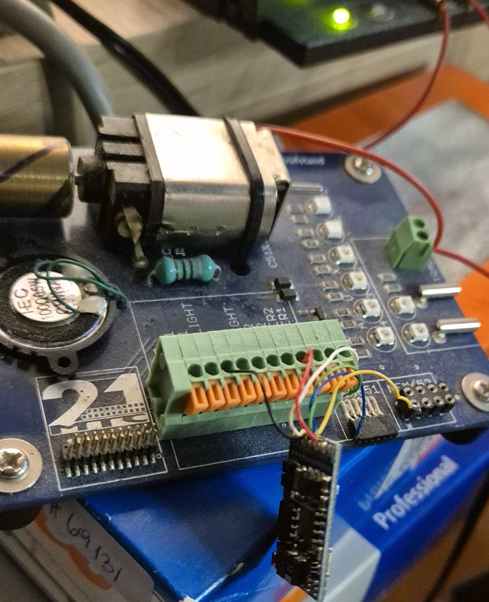 Loki_ruhr 🚦🚂🚃🚃🚃 tweet media