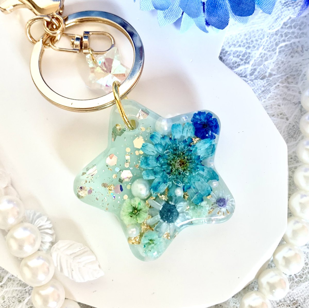 ハート型とスター型のバッグチャーム2点、minneで販売開始しました🩷🌟