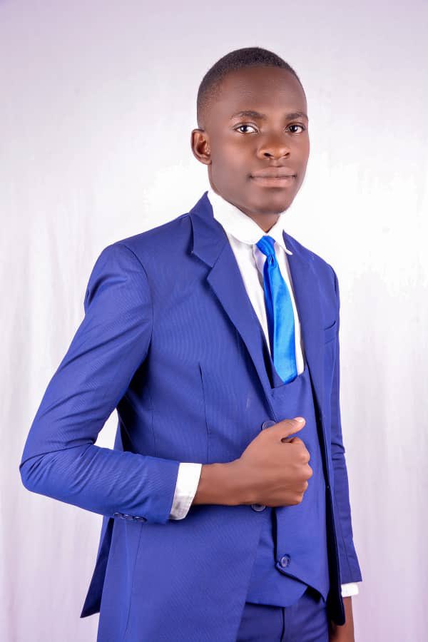 UpsaUganda's tweet image. Huge appreciation to our outgoing Public Relations Officer for their outstanding service in publicity .👏 We're thrilled to welcome Mugerwa Erick to being the new voice of the association. #UPSAUganda #NewLeadership