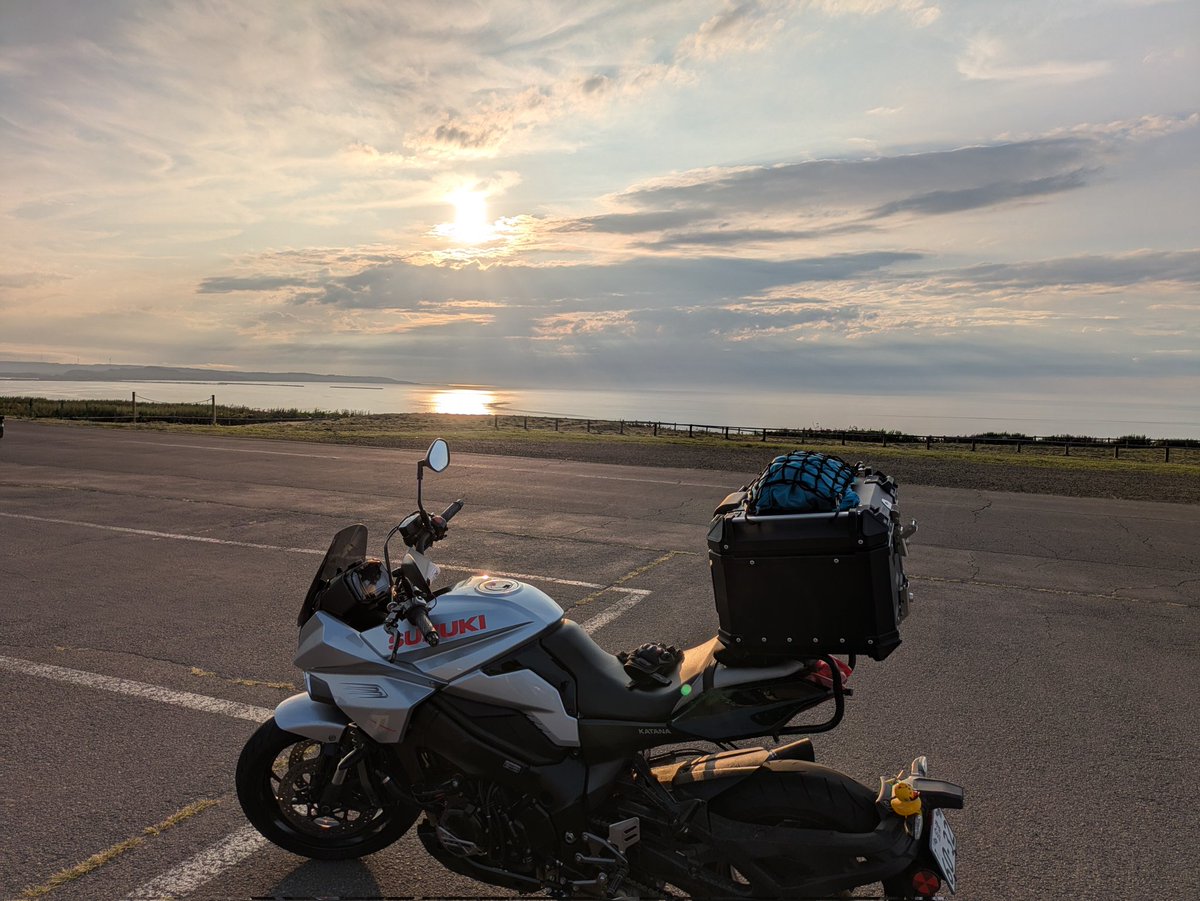 medama_72's tweet photo. 2025 バイクの日　ということで

#8月19日バイクの日 
#2025バイクの日 
#8月19日 
#KATANA https://t.co/Mk7kCSAKzQ