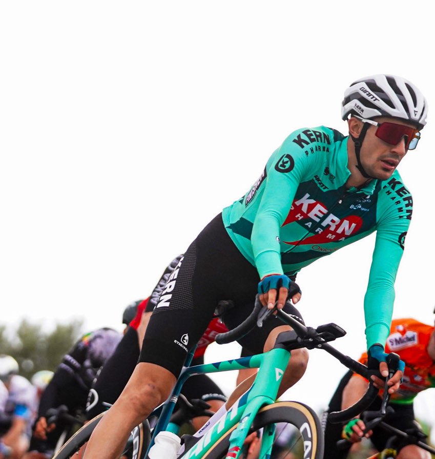 Equipo Kern Pharma tweet media