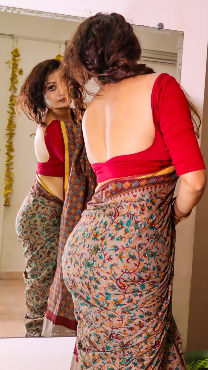 SpicyDivas69's tweet image. #SanamJoshi 
#model #actress #sareelover