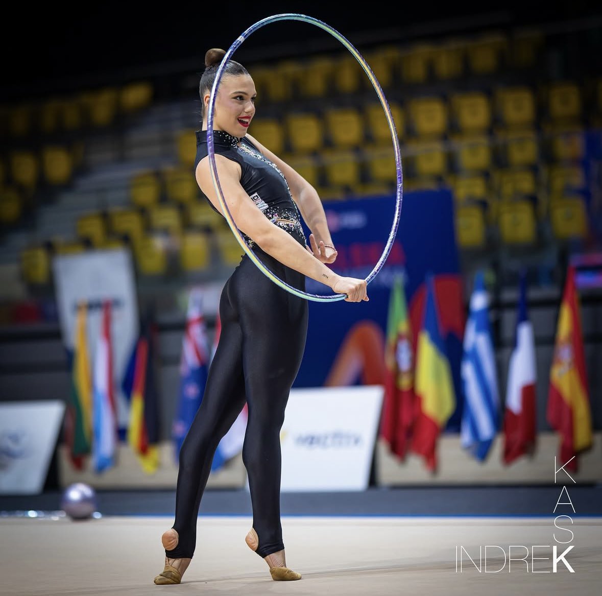 esteruss's tweet photo. Mañana empieza el Mundial de gimnasia rítmica #WChRio2025 💞🤸🏻‍♀️🇧🇷
🕑 Horario 20 agosto: de 14h a 3:30 de la madrugada (hora peninsular)
🎬 Enlace para seguir la clasificación https://t.co/MTN0J14szW 
📣 Lucía y Alba compiten en el Grupo D, a las 00:30h 
¡Mucha suerte a todas! 🍀✨ https://t.co/z2LBOvuhe6
