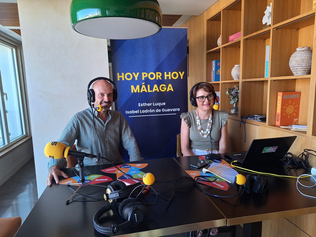 En <a href="/SER_Malaga/">SER Málaga</a>, junto a Isa Ladrón de Guevara, el subdelegado de <a href="/GobiernoMalaga/">Subdelegación del Gobierno en Málaga</a>, <a href="/FJavier_Salas/">Javier Salas</a>, repasa la actualidad de la #FeriaMLG2025 en el especial de Hoy por Hoy.