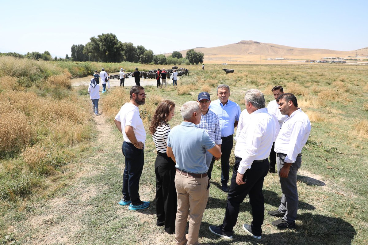 "Manda Yetiştiriciliği Çalıştayı" kapsamında Yeşilyurt Mahallemizde faaliyet gösteren "Mancusun Manda Çiftliği" süt işleme tesisini ziyaret ettik. 🐃 🍀

Kayseri’de mandacılık faaliyetlerinin gelişmesine destek veren kıymetli Kayseri Milletvekilimiz Sayın Dr. Murat Cahid Cıngı’ya