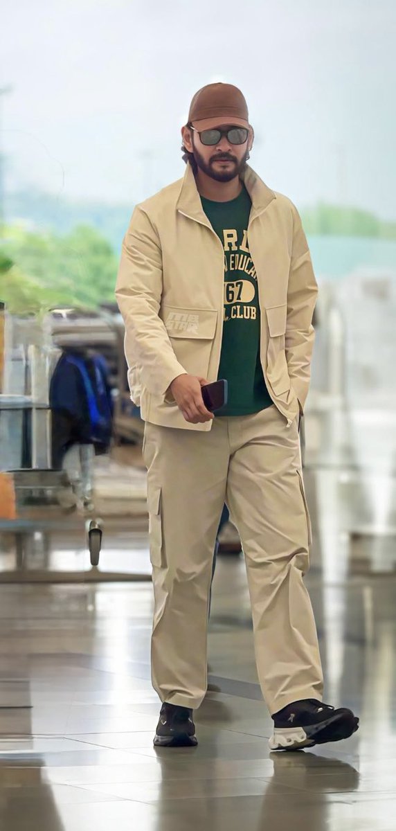 princerahul (@princerahulmb) on Twitter photo Priyanka Chopra gaaru joins our #Globetrotter film #SSMB29 for a fresh schedule that begins soon. Nairobi Kenya 🇰🇪 Africa. <a href="/urstrulyMahesh/">Mahesh Babu</a> <a href="/ssrajamouli/">rajamouli ss</a> Priyanka Chopra gaaru joins our #Globetrotter film #SSMB29 for a fresh schedule that begins soon. Nairobi Kenya 🇰🇪 Africa. <a href="/urstrulyMahesh/">Mahesh Babu</a> <a href="/ssrajamouli/">rajamouli ss</a>