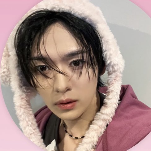 minhoautism's tweet photo. OMG WHAT I THIS WHAT!!!!!!!!!!!! https://t.co/s1AfkqxVZX