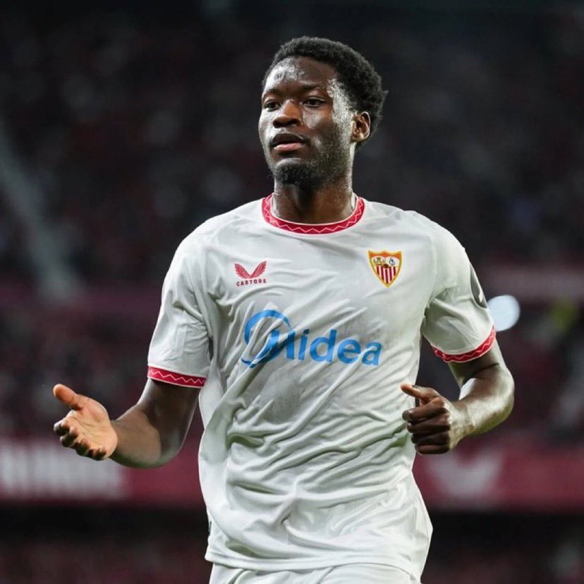 ManUtdHai's tweet photo. Would you be happy with Lucien Agoume as an alternative for Baleba? https://t.co/tVhZhD9bVn