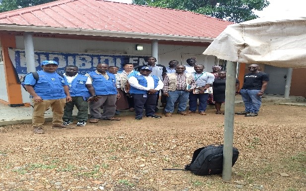 Ireland in Uganda tweet media