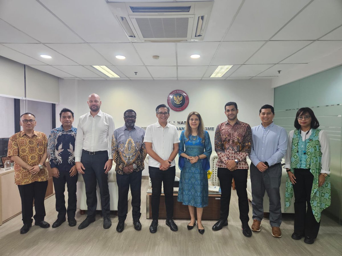 Valuable dialogue today with <a href="/BNPTRI/">BNPT RI</a>, represented by Deputy for International Cooperation Pak Andhika Chrisnayudhanto and his team, alongside <a href="/UNICEFIndonesia/">UNICEF Indonesia</a> and <a href="/UNODC_SEAP/">UNODC Southeast Asia-Pacific</a>. <a href="/UNinIndonesia/">United Nations in Indonesia</a> reaffirms its commitment to supporting BNPT’s collaborative approach to resilience,