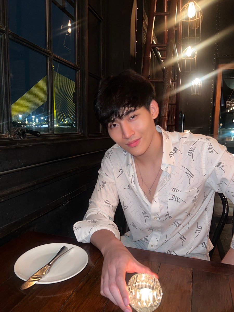 ohmthitiwat's tweet photo. Night shift,, 🌠 https://t.co/JFubjZPf7m