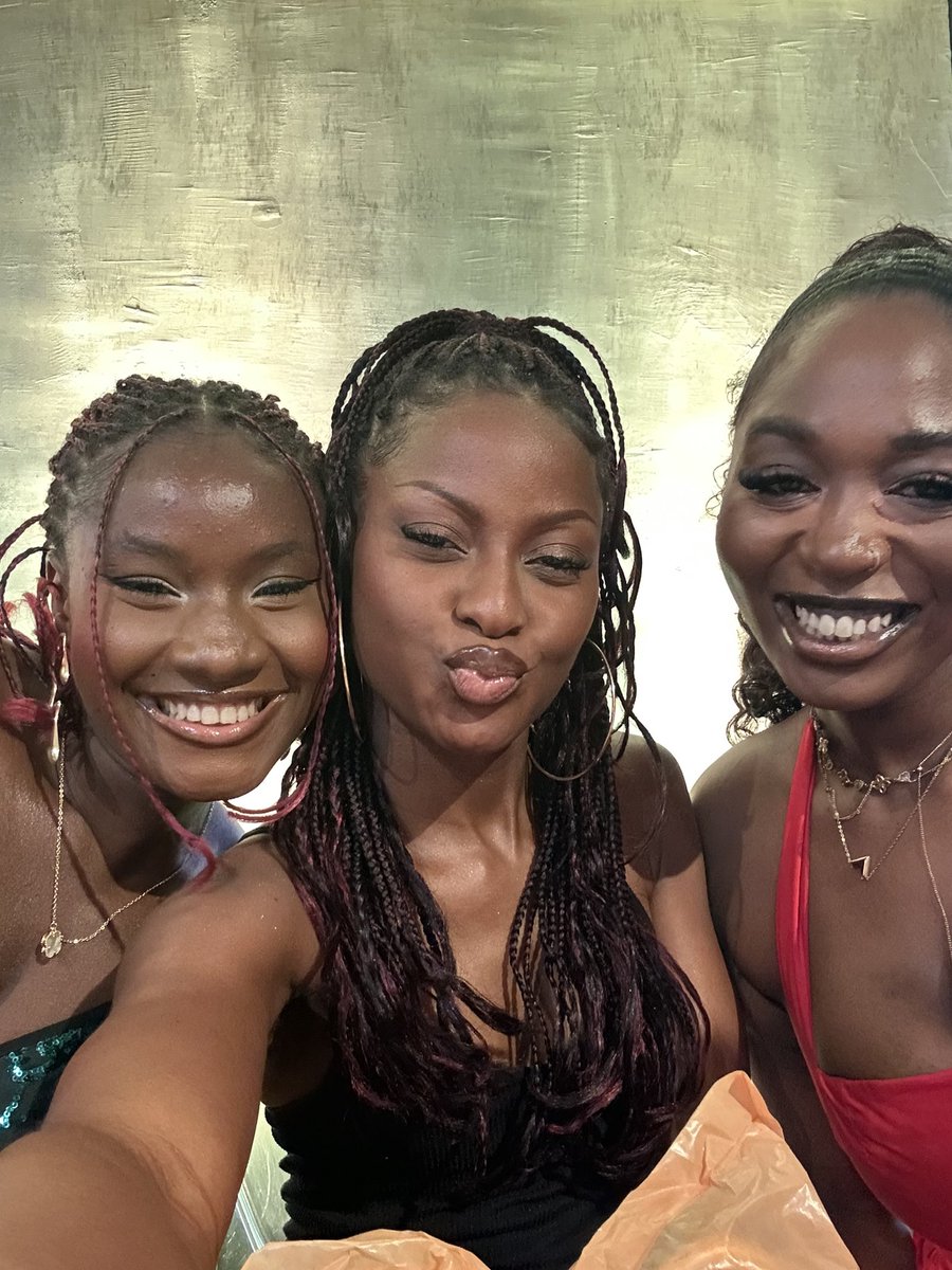 Girlhood! <a href="/leadingvibeinit/">Leading Vibe Initiative</a> ❤️