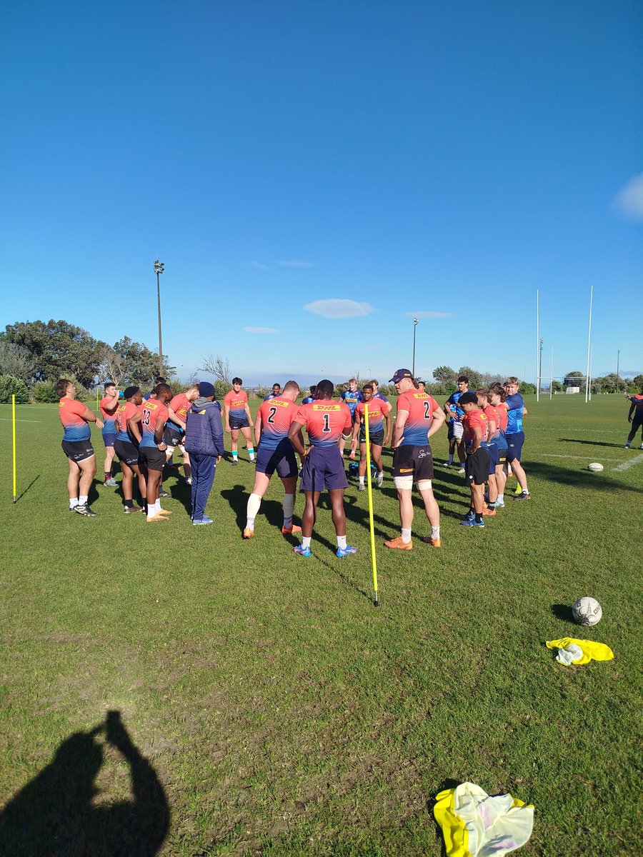 With the HPC a pretty busy place this week, it was pretty cool to have our WP U19 session up on Green Mile. And the wind stayed away! Kept looking for flying pigs!