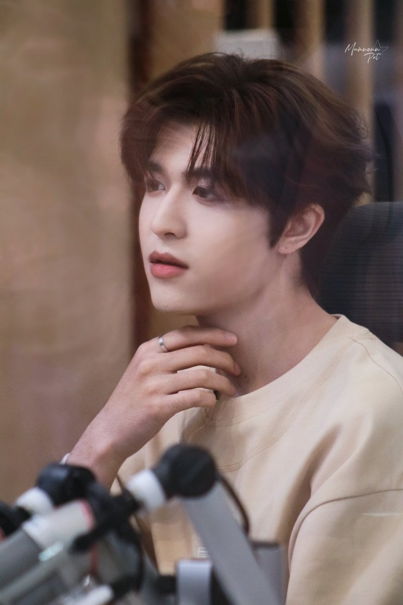 _MumnonnPAT's tweet photo. 190825​ -  หยุดมองควทมน่ารักนี้ยังไงน้าาาา

Patrick X Flex Talk🩵 #Flex1045xPatrick_MintTheWorld
#แพทริค #PatrickFinkler
 @patrick_pppat

#MumSnapPat https://t.co/WzZcDOA3mq