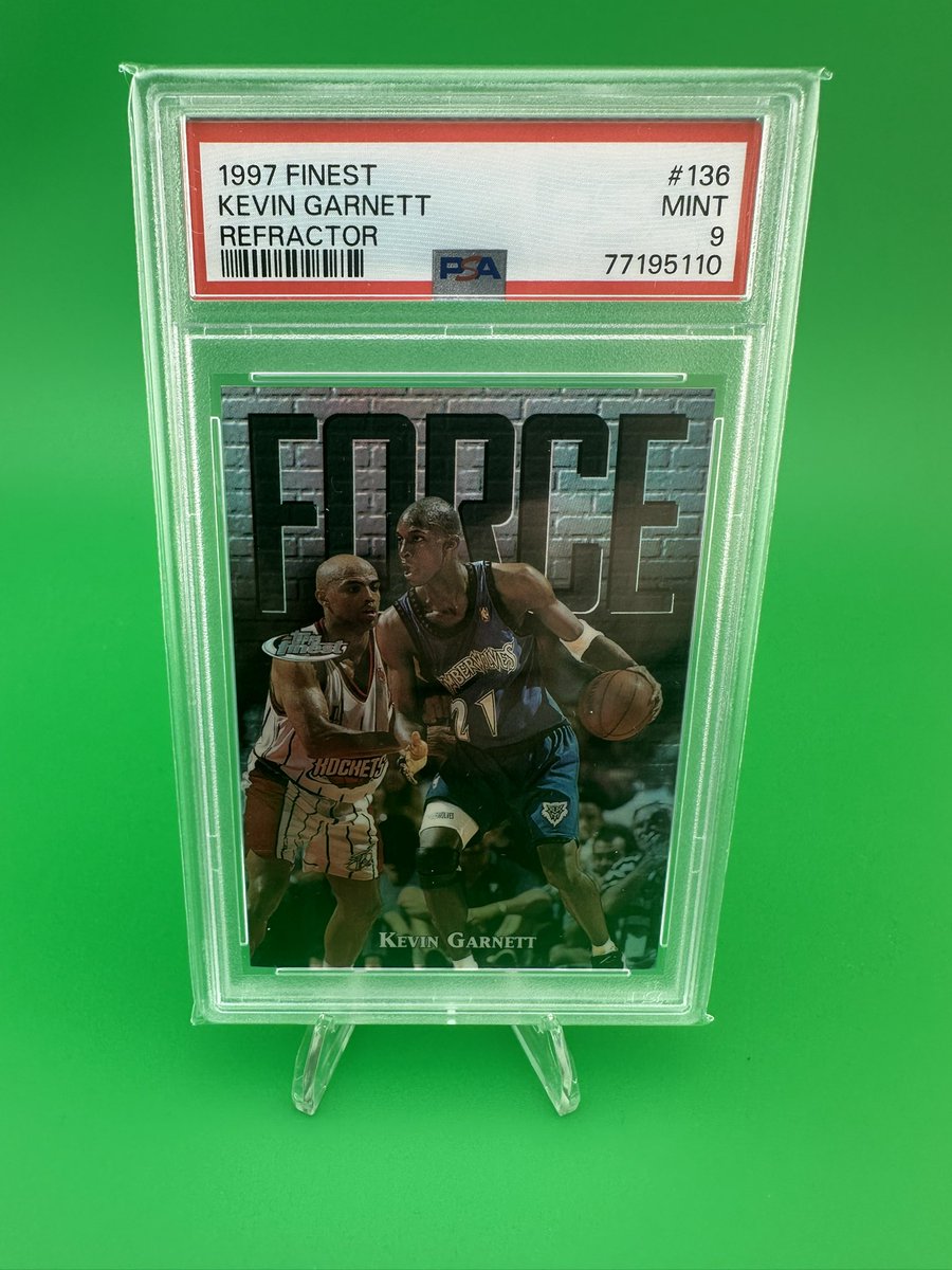 VanDwnByDaRivr's tweet image. #refractor