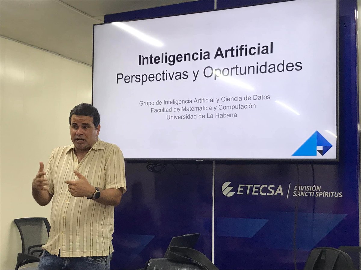 UnissJMarti's tweet photo. ¡Gran avance en el desarrollo de la IA en Cuba! El Grupo de Inteligencia Artificial e Inteligencia de Datos de la Facultad de Matemática y Computación de la Universidad de La Habana llevó a cabo actividades formativas sobre IA. 💻✨

#UniversidadCubana 

1/2 https://t.co/n7dbUbNMRe