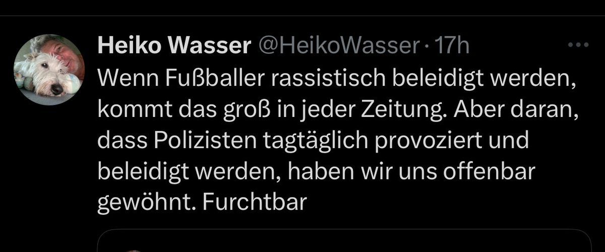 L✌🏻 (@_lina0231) on Twitter photo Hey <a href="/BVB/">Borussia Dortmund</a> ihr solltet wirklich mal ganz scharf überlegen, ob ihr so jemanden wirklich noch ernsthaft zu offiziellen Vereinsveranstaltungen einladen wollt und so jemand dann unseren Verein repräsentieren soll??
//<a href="/Fanabteilung/">BVB-Fanabteilung</a> <a href="/BVB_Fanb/">BVB-Fanbeauftragte</a> <a href="/BlackYellow/">Borussia Dortmund</a> Hey <a href="/BVB/">Borussia Dortmund</a> ihr solltet wirklich mal ganz scharf überlegen, ob ihr so jemanden wirklich noch ernsthaft zu offiziellen Vereinsveranstaltungen einladen wollt und so jemand dann unseren Verein repräsentieren soll??
//<a href="/Fanabteilung/">BVB-Fanabteilung</a> <a href="/BVB_Fanb/">BVB-Fanbeauftragte</a> <a href="/BlackYellow/">Borussia Dortmund</a>