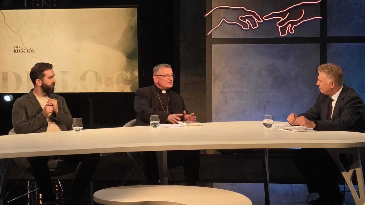 ✝️ Jak Kościół katolicki podchodzi do problemu migracji?
📺 W <a href="/BalansBieliTVP/">Balans bieli TVP</a> rozmawiali dziś o tym Cezary Boryszewski <a href="/CezaryBo/">Cezary Boryszewski</a>, redaktor KJ, i biskup Krzysztof Zadarko <a href="/KZadarko/">Krzysztof Zadarko</a> 
⌛️ Emisja 15 września!