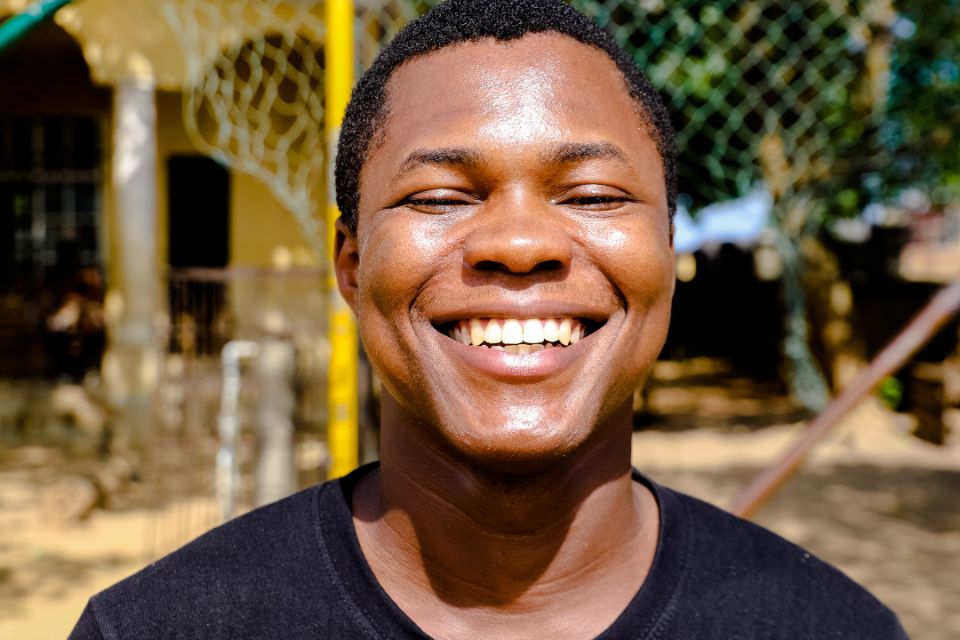 📌 David Odiase na Quiasmo: por que é urgente que os africanos contem a sua própria história.  quiasmo.net/2025/07/02/ent…