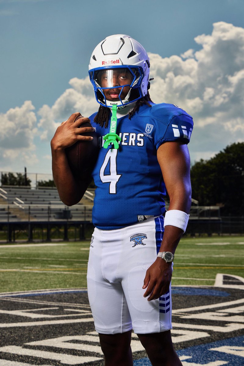 Senior year loading… Time to be remembered for eternity!!! More locked in than ever #Underdawg <a href="/MiddletownFB/">ᴍɪᴅᴅʟᴇᴛᴏᴡɴ ᴄᴀᴠᴀʟɪᴇʀs</a>