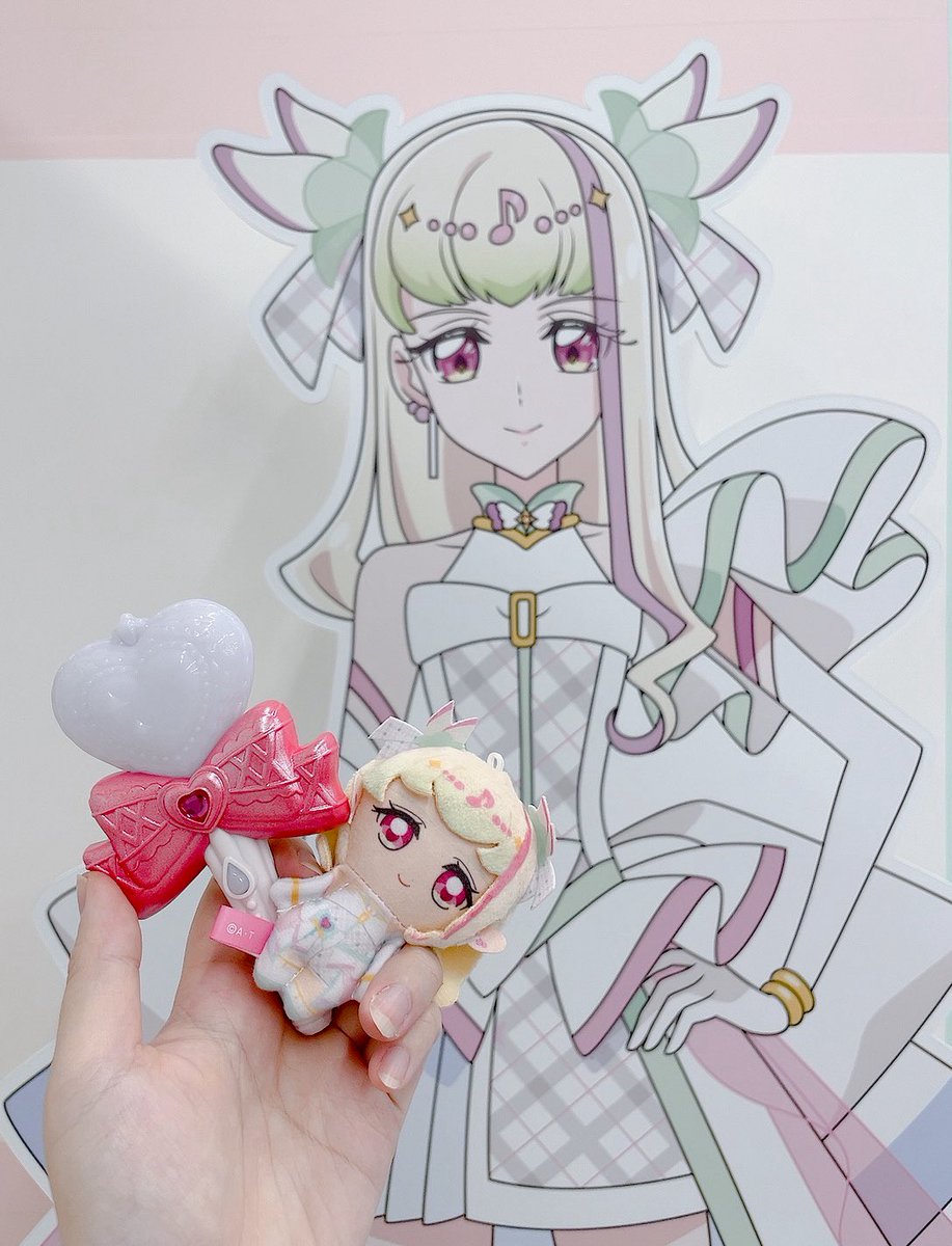 「キラッキランランフェスタ行ってきたんですけどぉ…………まじでハイタッチ会やばくて」|NOKUMAのイラスト