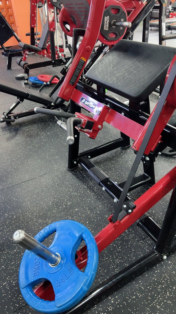 wangjian129359's tweet image. 勇敢去面对一切挑战，无论是多大磨难
加油，然后我们一路前行
看到这条的兄弟们，点个关注➕赞👍
#PIJSwap #健身