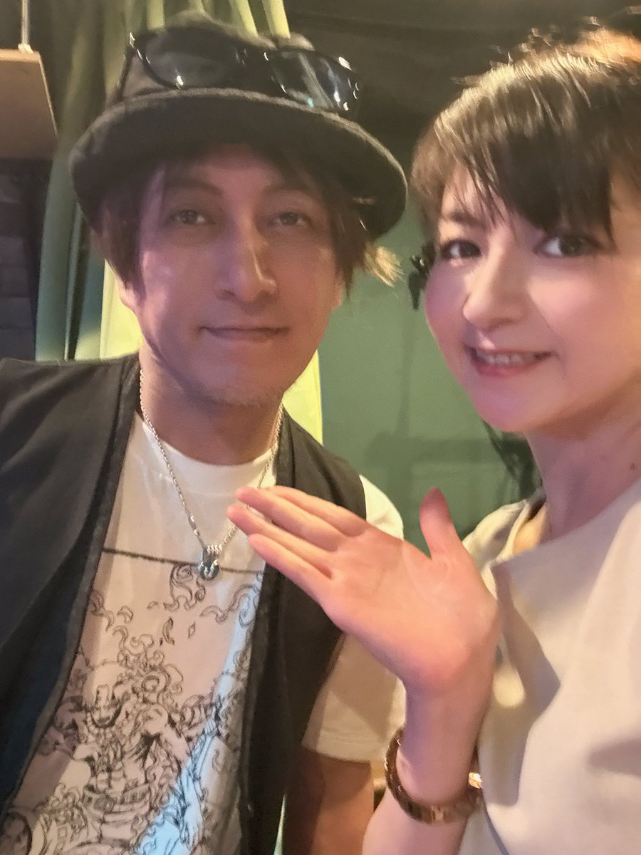 lynlynncollins's tweet photo. 自分の誕生日🎂と近いFREE FUNK、Sammyさんの誕生日ライブに。Sueちゃんの素晴らしいカレーが食べられて幸せ😃 Sammyさん、おめでとうございました🎉 #忘備録 #カレー #freefunk https://t.co/RLlRqxAJTC