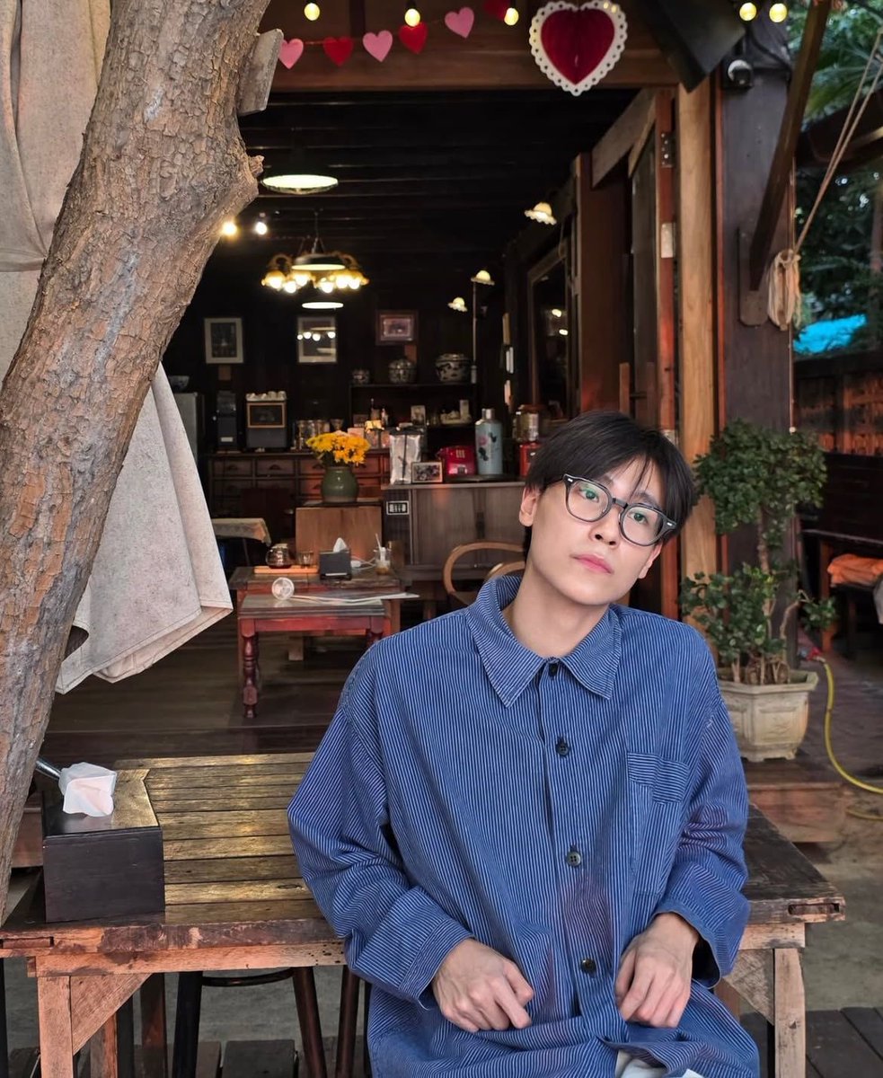 เหตุผลของการมีชีวิตอยู่ เพื่อหนุ่มตี๋ใส่แว่น 

#junniorrs <a href="/jnnrrs/">คุณทิมพัสดุตกค้าง 😈 (จัมโบ้gmm) P'Tim 🚨</a>